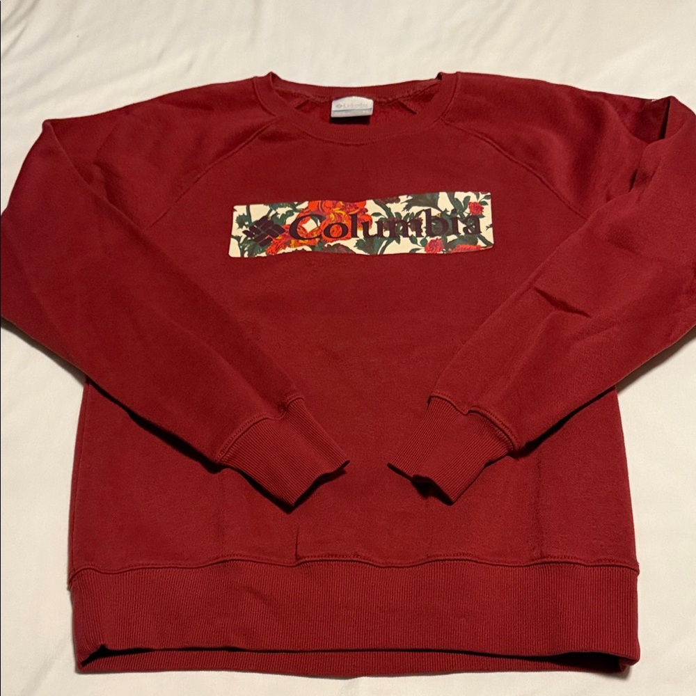 Columbia Women’s Burgundy Sweatshirt